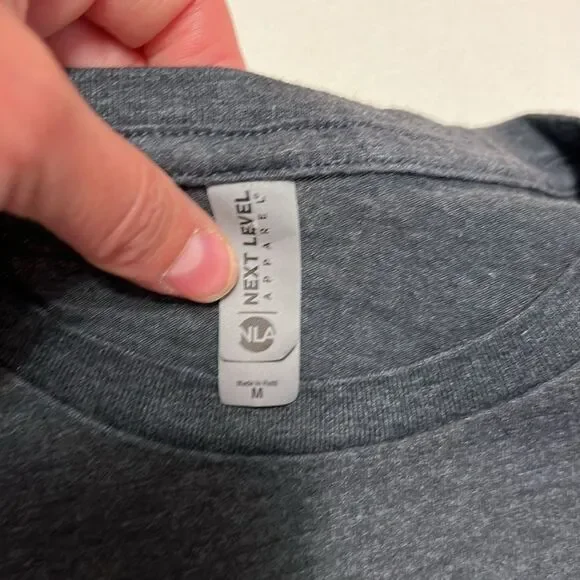 NWOT Bostonian T-Shirt - Picture 3 of 4